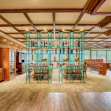 Katarino Hotel 5*