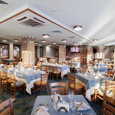 Хотел катарино