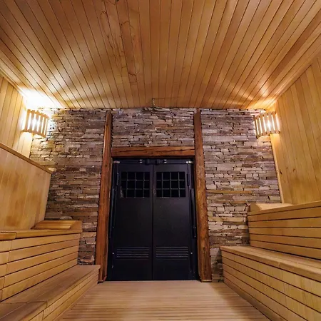 מלון Katarino בנסקו